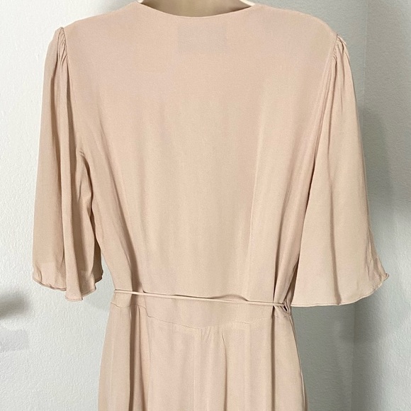 Reformation Rhodes Midi Wrap Dress Champagne Pink Size Large - Picture 9 of 11